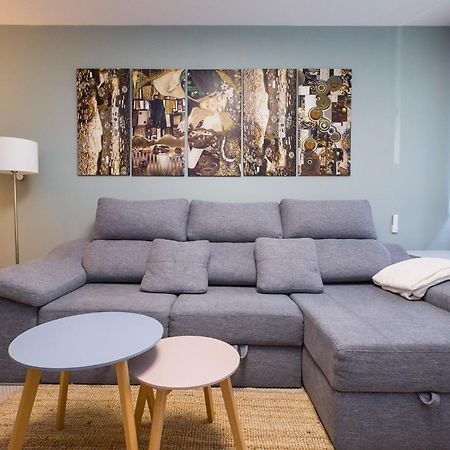 Telmo Nuevo Apartamento & Parking En Bilbaozorroza Eksteriør bilde