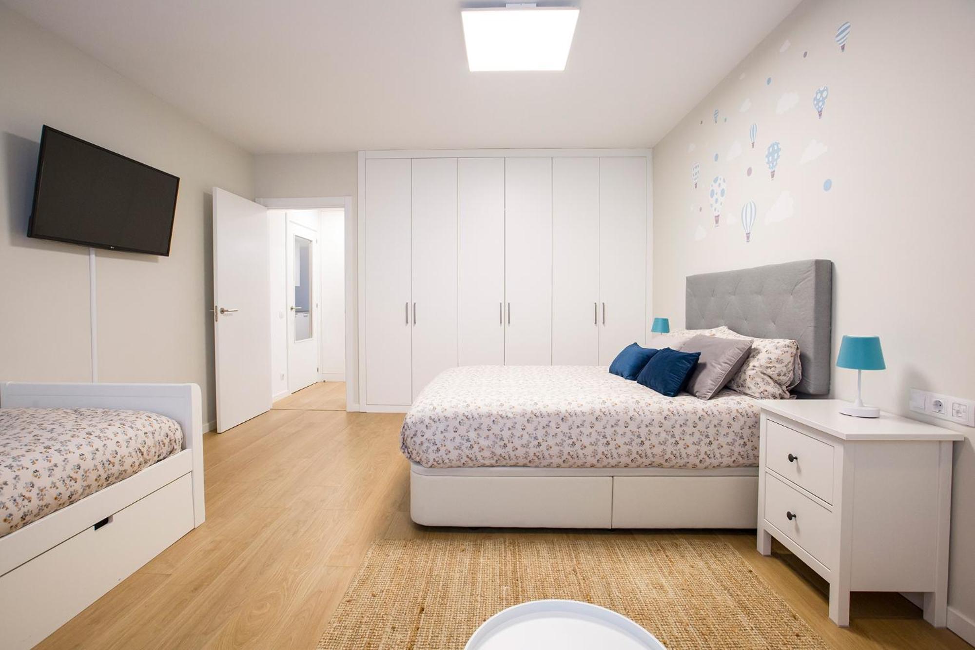 Telmo Nuevo Apartamento & Parking En Bilbaozorroza Eksteriør bilde